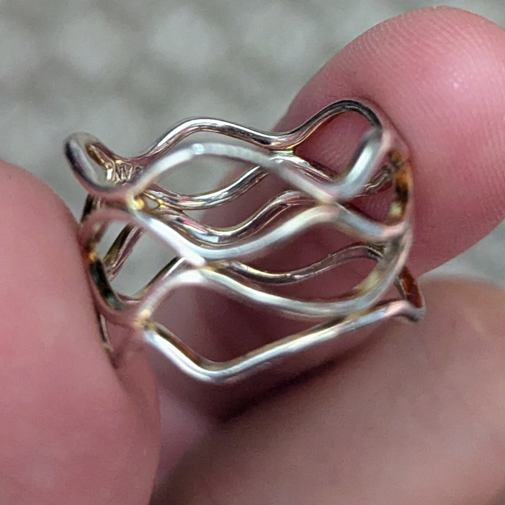Sterling silver squiggle band Ring